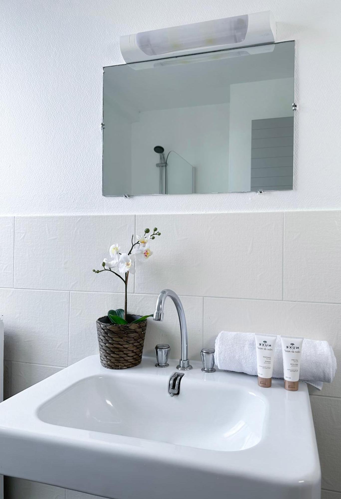 Spacious & Luxurious Flat In Montparnasse Paris Eksteriør billede